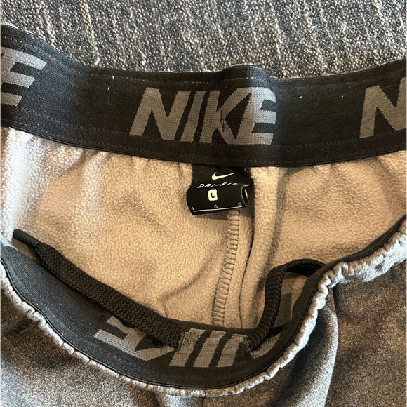 Men’s Nike Dri-Fit Joggers - Picture 2 of 3
